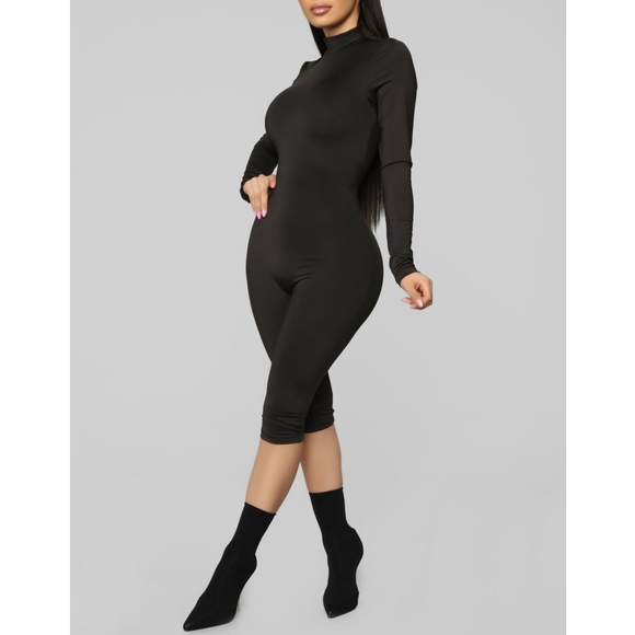 🎀NWT🎀 Fashion Nova Ready For It Crop Jumpsuit - Picture 3 of 4